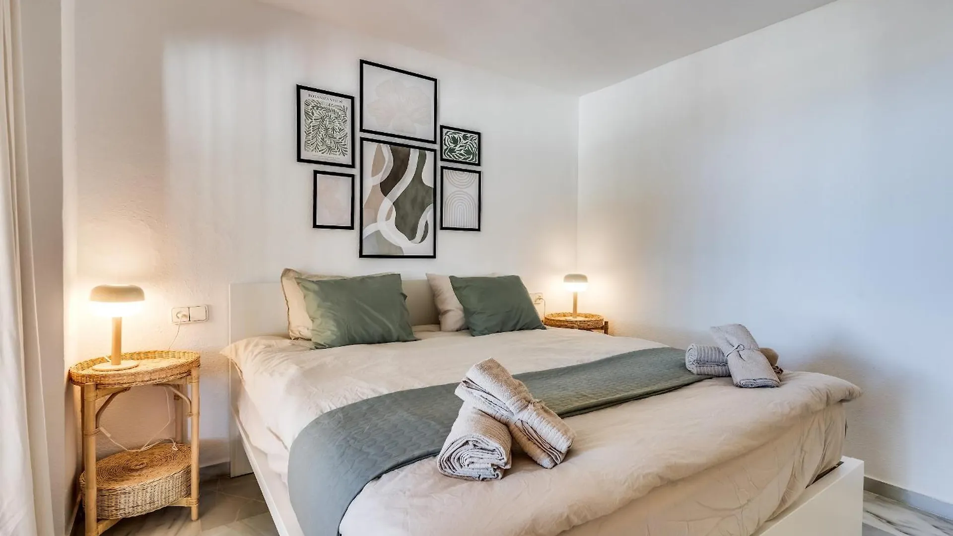 Heerlijk Appartement Met Uitzicht Op Zee Sitio de Calahonda Apartment