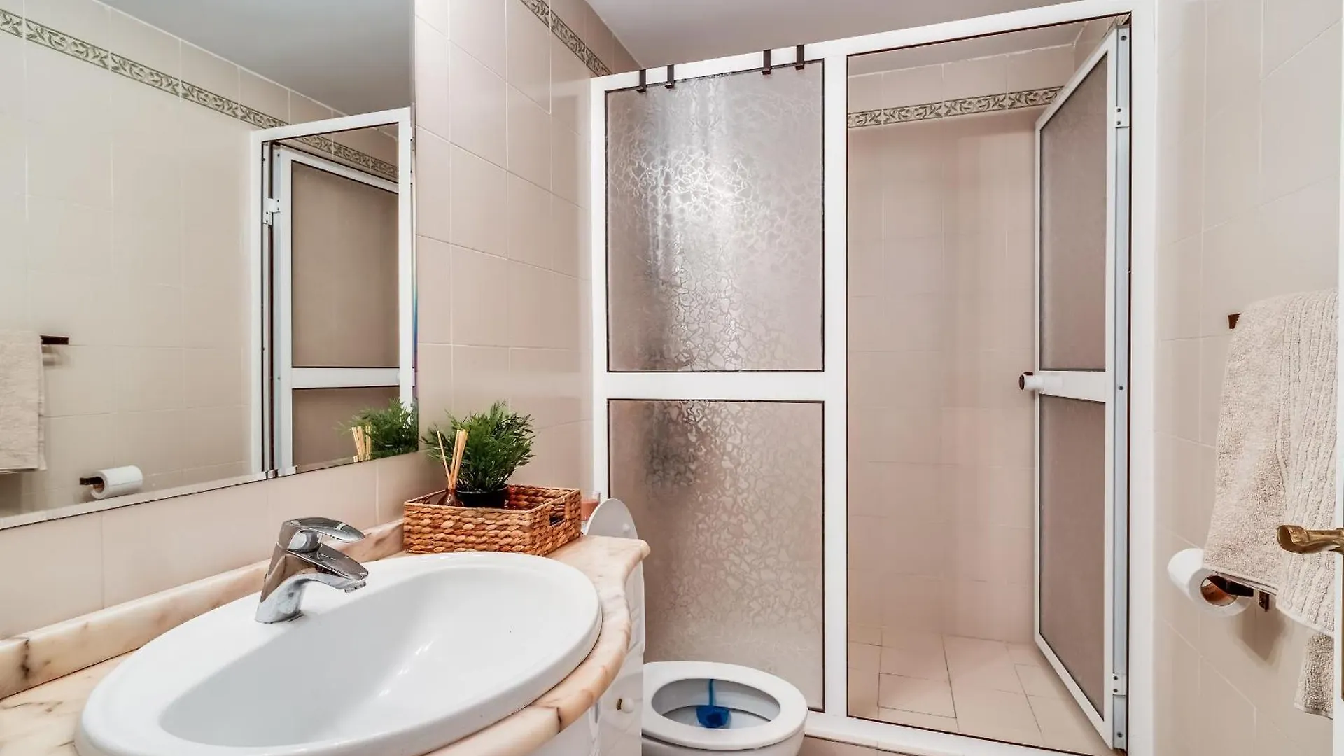 Heerlijk Appartement Met Uitzicht Op Zee Sitio de Calahonda
